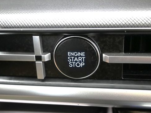 Used 2026 Hyundai Santa Fe SEL FWD image 19