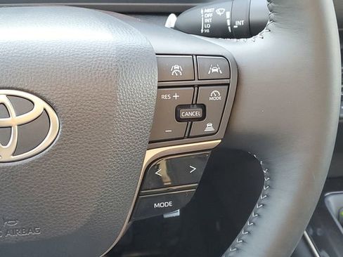 New 2026 Toyota Crown XLE image 15