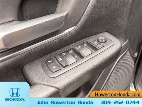 Used 2019 RAM 1500 Big Horn AWD/4WD image 16