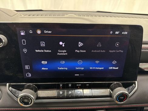 Used 2024 Chevrolet Colorado Z71 w/ Advanced Trailering Package image 25