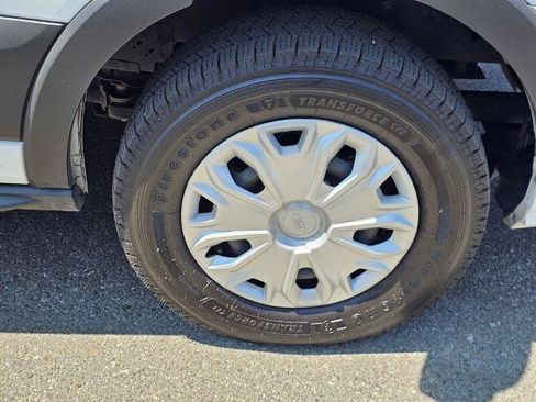 Certified 2023 Ford Transit 350 XLT RWD image 9