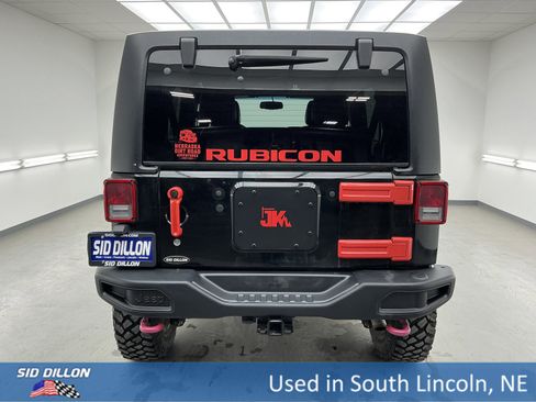 Used 2015 Jeep Wrangler Unlimited Rubicon image 5