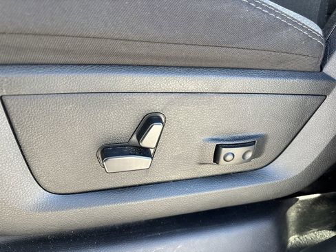 Used 2024 RAM 2500 Big Horn image 20