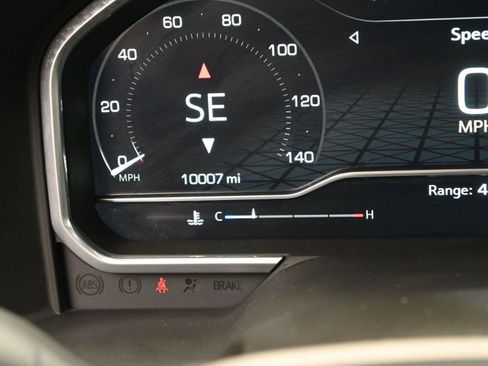 Used 2024 GMC Sierra 3500 AT4 w/ Technology Package image 30