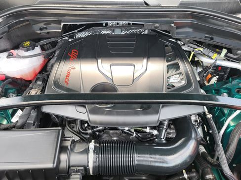 New 2025 Alfa Romeo Stelvio Sprint image 50