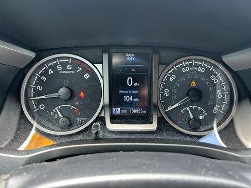 Used 2023 Toyota Tacoma SR5 RWD image 25