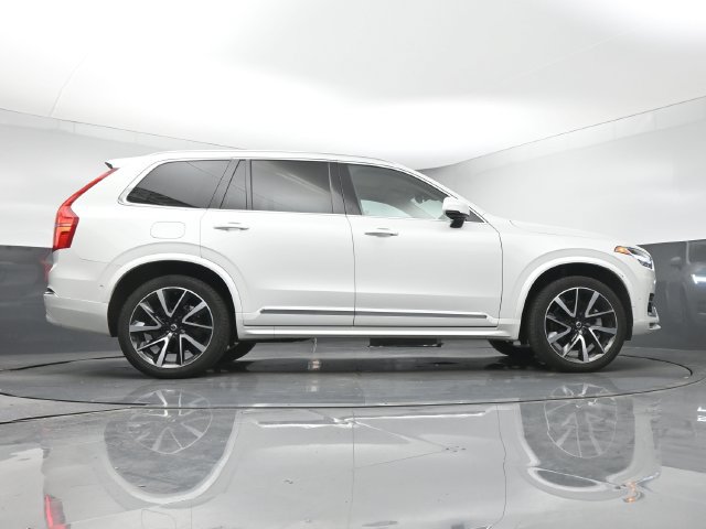 Used 2024 Volvo XC90 B5 Plus w/ Protection Package Premier AWD/4WD image 17