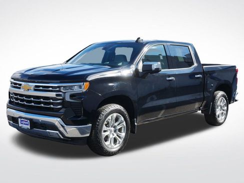Used 2024 Chevrolet Silverado 1500 LTZ w/ Technology Package AWD/4WD image 11
