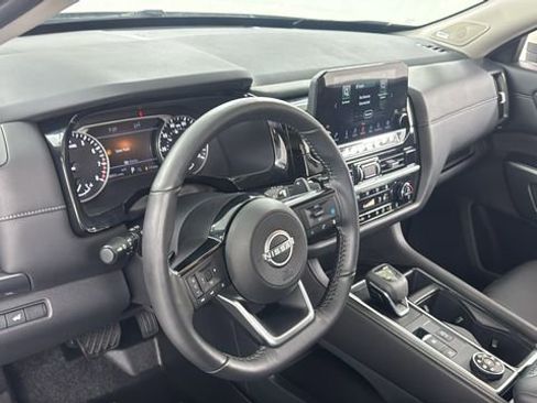 Used 2024 Nissan Pathfinder SL w/ SL Premium Package image 36