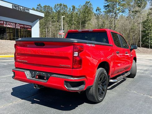 Used 2023 Chevrolet Silverado 1500 Custom image 7