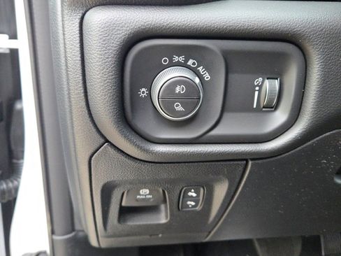 New 2026 RAM 1500 Big Horn w/ Night Edition image 24