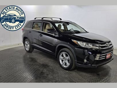 Used 2017 Toyota Highlander Limited w/ Protection Package #3