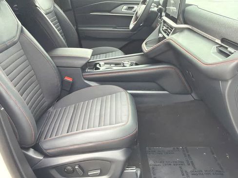 New 2026 Ford Explorer ST-Line w/ ST-Line Street Pack RWD image 12