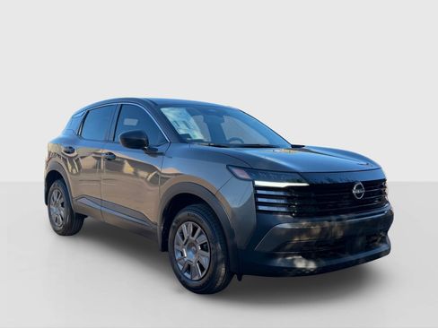 New 2026 Nissan Kicks S FWD image 8