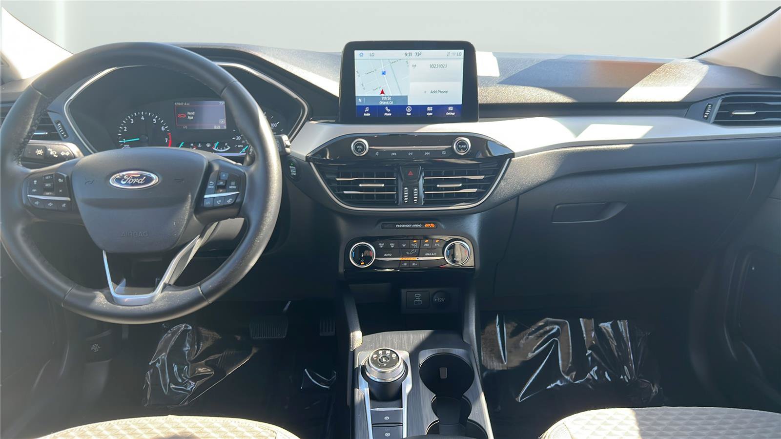 Used 2022 Ford Escape SE w/ SE Sport Appearance Package FWD image 9