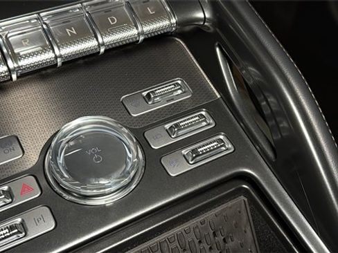 New 2026 Lincoln Nautilus Premier w/ Equipment Group 102A image 27