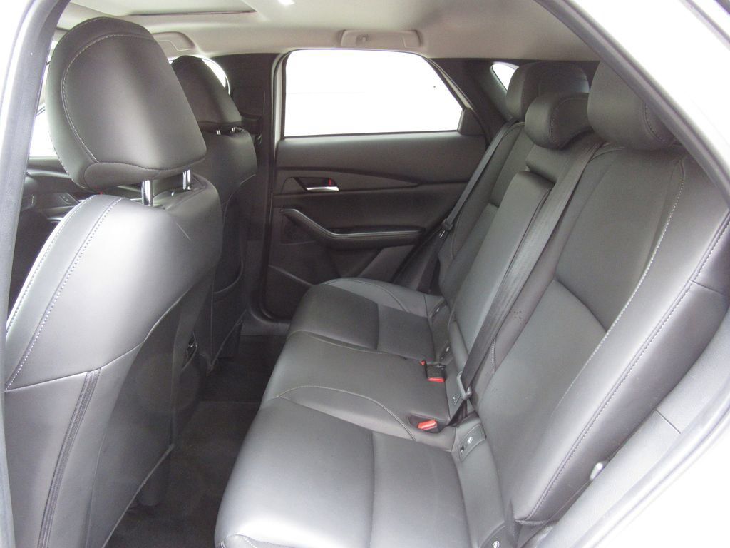 Used 2025 MAZDA CX-30 AWD 2.5 S w/ Preferred Package image 16