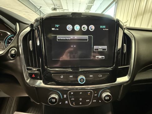 Used 2018 Chevrolet Traverse LT AWD/4WD image 27