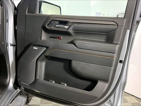 Used 2024 GMC Sierra 1500 AT4 w/ Technology Package image 15