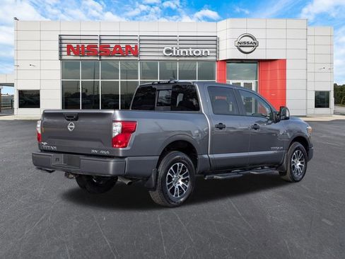 Certified 2024 Nissan Titan SV w/ SV Convenience Package image 3