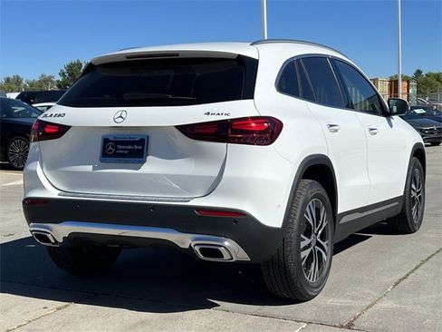 Certified 2025 Mercedes-Benz GLA 250 4MATIC image 43