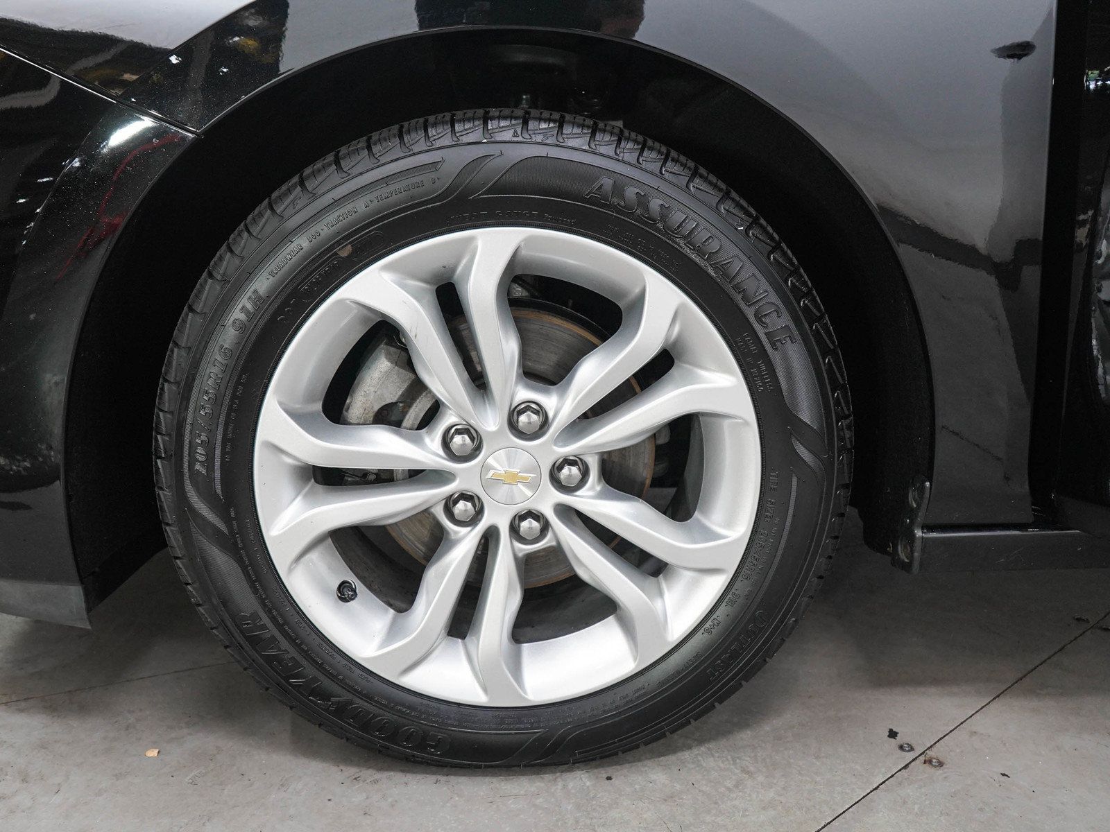 Used 2019 Chevrolet Cruze LT w/ Convenience Package FWD image 27