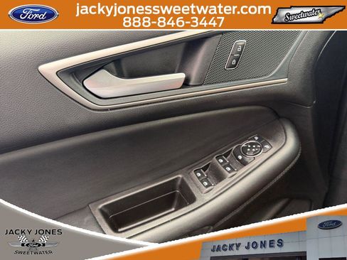 Certified 2024 Ford Edge SEL w/ Convenience Package AWD/4WD image 17