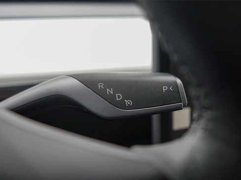 Used 2022 Tesla Model Y Performance AWD/4WD image 14