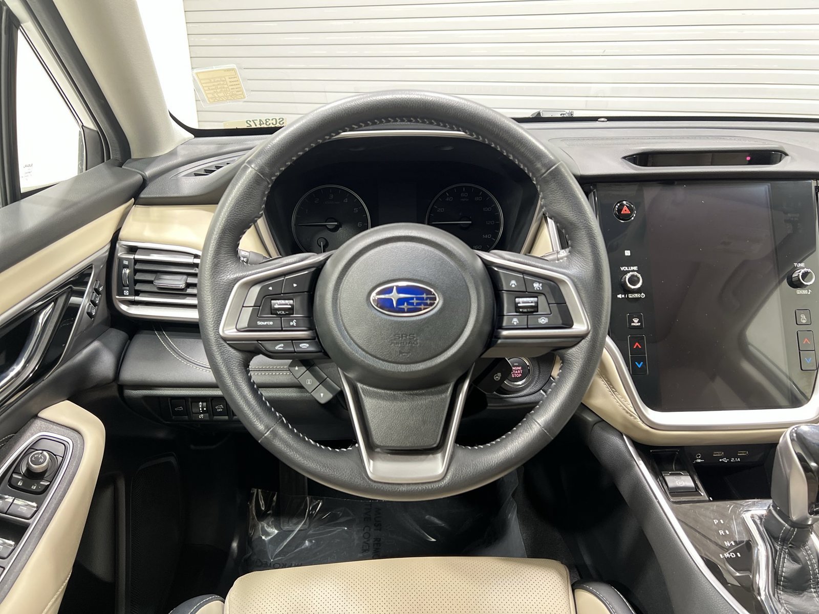 Used 2022 Subaru Outback Limited AWD/4WD image 14