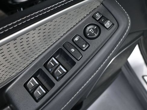 Used 2023 Acura MDX w/ Advance Package AWD/4WD image 14