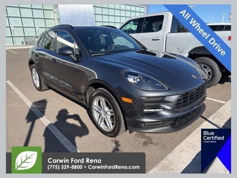 Used 2021 Porsche Macan AWD/4WD image 1