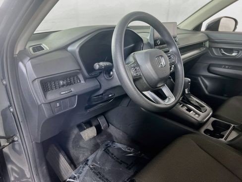 Used 2023 Honda CR-V LX image 9