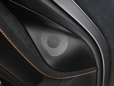 Used 2026 McLaren 750S Spider image 18