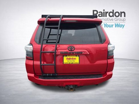 Used 2018 Toyota 4Runner SR5 image 7