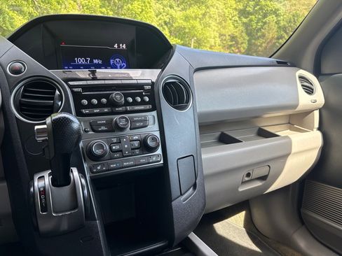 Used 2015 Honda Pilot EX-L image 15