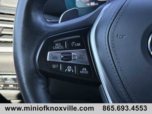 Used 2021 BMW X6 xDrive40i w/ Executive Package image 17