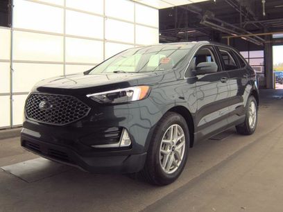 Used 2024 Ford Edge SEL w/ Convenience Package