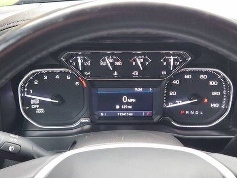Used 2020 GMC Sierra 1500 SLT RWD image 16