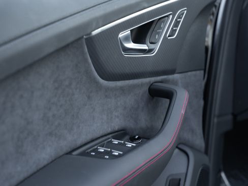 New 2026 Audi SQ7 Prestige AWD/4WD image 23