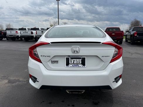 Used 2020 Honda Civic Sport image 6