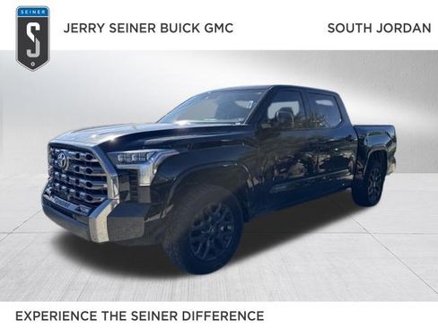 Used 2025 Toyota Tundra Platinum AWD/4WD image 1