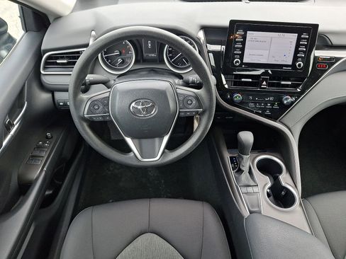 Used 2024 Toyota Camry LE image 11