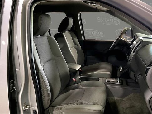 Used 2017 Nissan Frontier SV AWD/4WD image 17