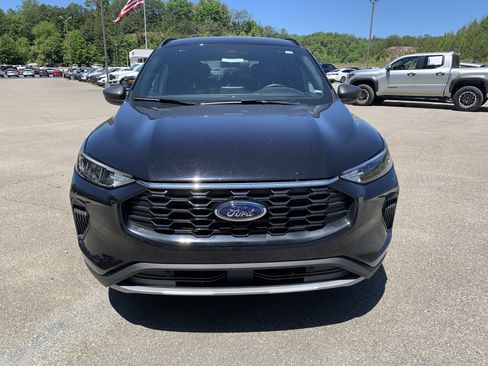 Used 2025 Ford Escape ST-Line FWD image 14