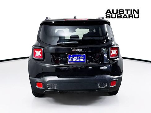 Used 2016 Jeep Renegade Latitude FWD image 6