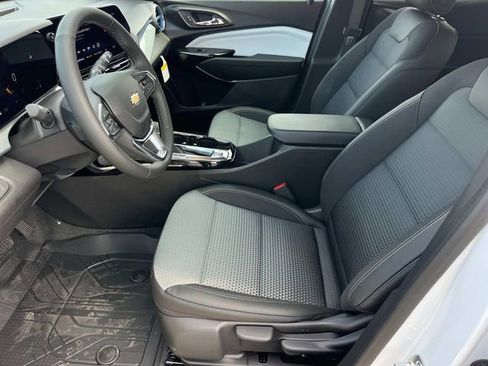 New 2026 Chevrolet Trax LT w/ Driver Confidence Package FWD image 20