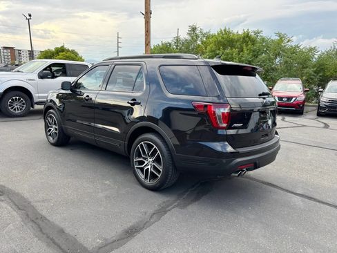 Used 2019 Ford Explorer Sport w/ Equipment Group 401A AWD/4WD image 5