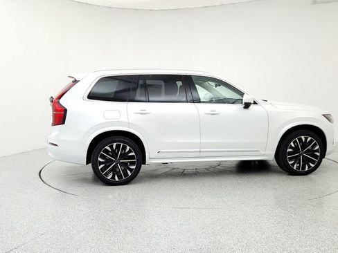 New 2025 Volvo XC90 T8 Plus w/ Protection Package Premier image 4