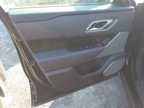 Used 2022 Land Rover Range Rover Velar R-Dynamic S image 14