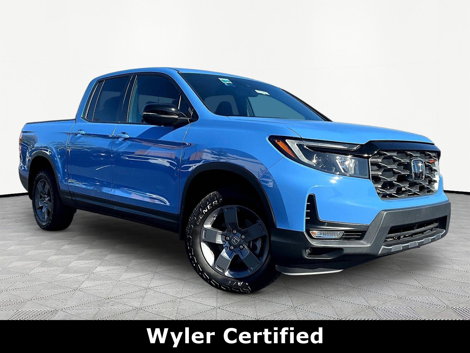 Used 2024 Honda Ridgeline TrailSport image 3